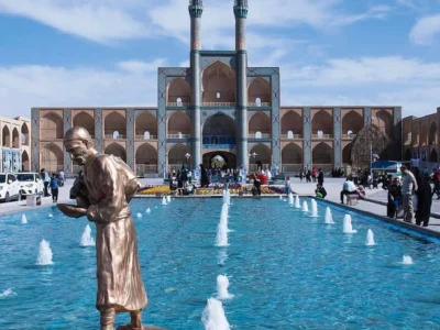 yazd central square